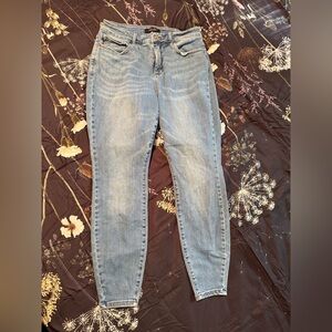 Judy Blue - 14W Skinny